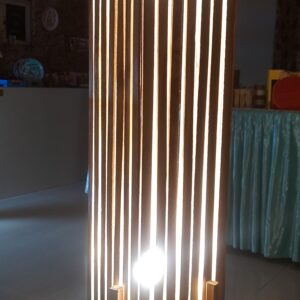 Pedestal Lamps Vertical Square